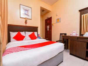Postel nebo postele na pokoji v ubytování Melody Queen Hotel by AURA