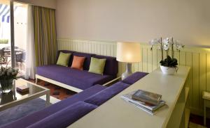 Uma área de estar em Algarve Casino Hotel