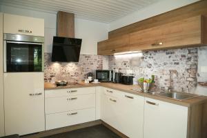 Dapur atau dapur kecil di Ferienwohnung MeinFriKo