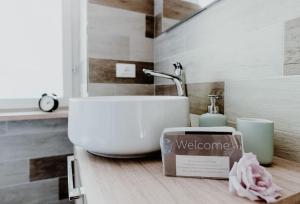Kúpeľňa v ubytovaní La Quiete del Roero - Casa Vacanze nel verde + 20 fotografií