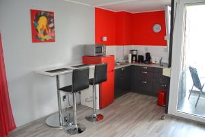 Kuchyň nebo kuchyňský kout v ubytování Ferienwohnung Am Steinberg