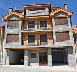 Budynek, w którym mieści się apartament