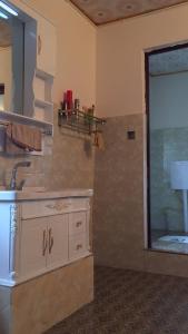 Gallery image of Zhuji Inn in Xinduqiao