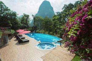 Bazén v ubytování Li River Resort nebo v jeho okolí