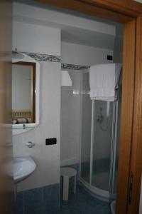 Koupelna v ubytování Hotel Ristorante La Rua