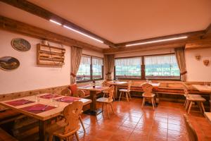 Restaurace v ubytování Hotel El Laresh