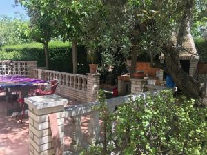Vonkajšia záhrada v ubytovaní Casa Cesar Martinell 1