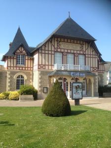 Afbeelding uit fotogalerij van Maison de la Grève in Ouistreham