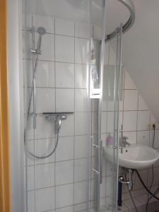 Ένα μπάνιο στο Haus Pries