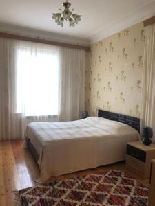 Ένα ή περισσότερα κρεβάτια σε δωμάτιο στο Seaview Villa Buzovna Sameya +61 φωτογραφίες