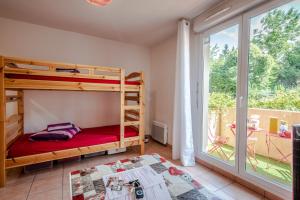 Postel nebo postele na pokoji v ubytování Instant-Léman II