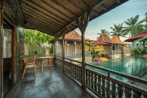 Bazén v ubytování Ubud Lestari Villa nebo v jeho okolí