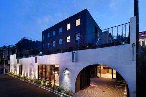 O edifício em que o hotel se localiza