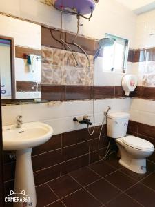 Vonios kambarys apgyvendinimo įstaigoje Wen Zhong Hostel