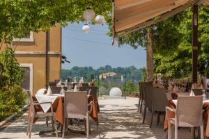 En restaurant eller et andet spisested på Hotel Corte Dal Castello