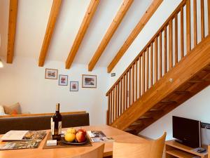Μια τηλεόραση ή/και κέντρο ψυχαγωγίας στο Apartments Grossgasteiger