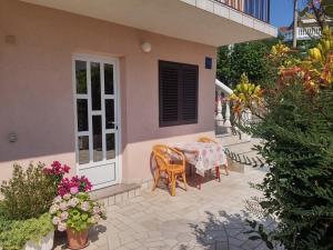Balkón alebo terasa v ubytovaní Apartments Katarina