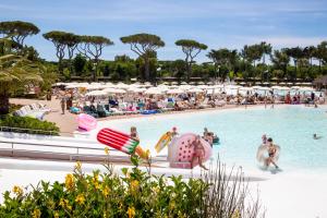Bazén v ubytovaní Hotel Il Mulinaccio alebo v jeho blízkosti