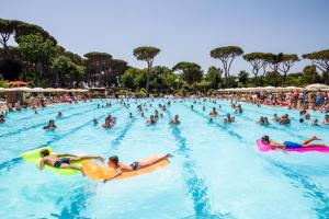 Bazén v ubytovaní Hotel Il Mulinaccio alebo v jeho blízkosti