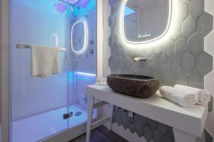 Koupelna v ubytování DIAMOND SUITE