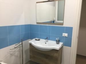 A bathroom at B&B San Francesco di Paola