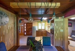Kuchyň nebo kuchyňský kout v ubytování Holiday home Romana