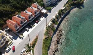 Porto Kalyves Seaside Aparthotel sett ovenfra