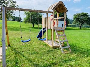 Herní místnost nebo prostor pro děti v ubytování Ferienbauernhof Koller (Familie Hofer) - Urlaub am Bauernhof
