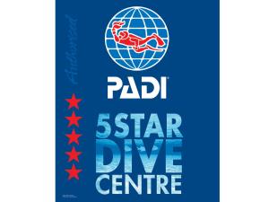 un logotipo para un centro de buceo de estrellas rápidas en Athiri Beach Maldives en Dhigurah