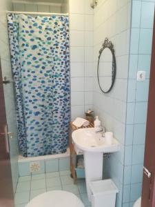 Ένα μπάνιο στο Oportobestview-Sun