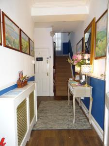 Fotografie z fotogalerie ubytování Bed And Blueberry Two Bed Suite for 2,3, or 4 people v destinaci Douglas