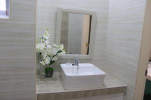 Bagno di RNR Suites