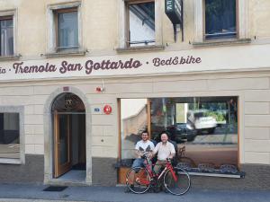 入住Bed&Bike Tremola San Gottardo的客人