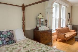 Cama o camas de una habitación en Auberge de la Visitation