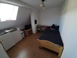 Küche/Küchenzeile in der Unterkunft Biberach-Riss-Zimmer-frei, Monteurszimmer
