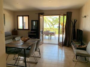 Μια τηλεόραση ή/και κέντρο ψυχαγωγίας στο Appartement I Cardellini