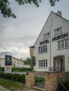 Hoone, kus hotell asub