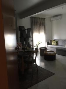 A seating area at Leoforos 28is Oktovriou