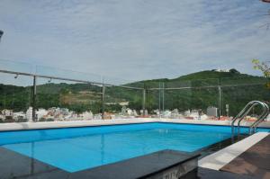 Bazén v ubytování Nếp Apartment Hotel nebo v jeho okolí