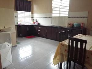 Afbeelding uit fotogalerij van HOMESTAY DSUKA MENANTI in Alor Setar
