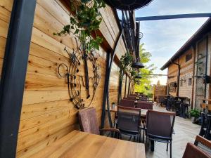 Balkon lub taras w obiekcie OldBrick PUB