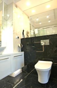 Kúpeľňa v ubytovaní Blue Velvet Premium Apartments II