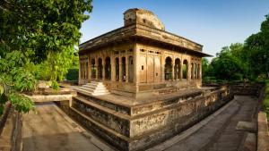 Zahrada ubytování Neemrana's - Deo Bagh