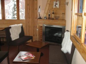 Posezení v ubytování Hôtel Bellachat