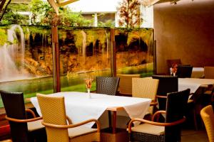 A seating area at Eurostars Sofia City
