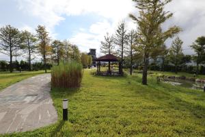 Vonkajšia záhrada v ubytovaní Qian Qian Riverside B&B