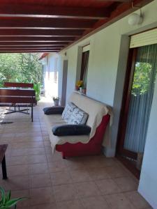 Χώρος καθιστικού στο Apartment NATUR