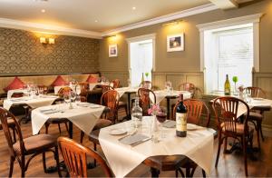 Restaurace v ubytování Hylands Burren Hotel