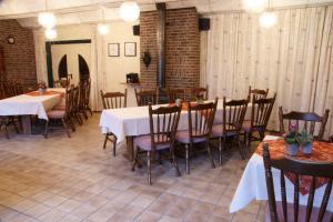 Restaurace v ubytování Hotel Ekamper