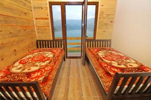 Postel nebo postele na pokoji v ubytování Tara lake apartments